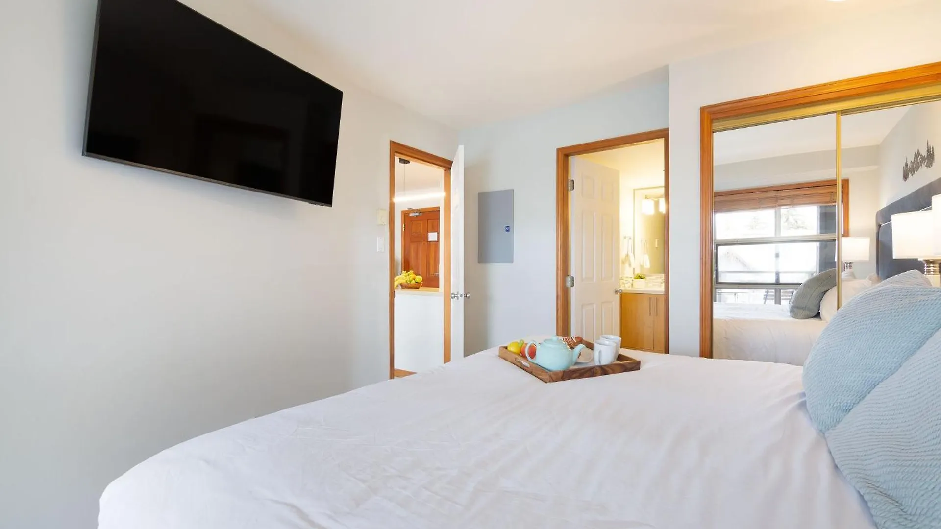 Aspens Mountain Side Resort Whistler Apartment