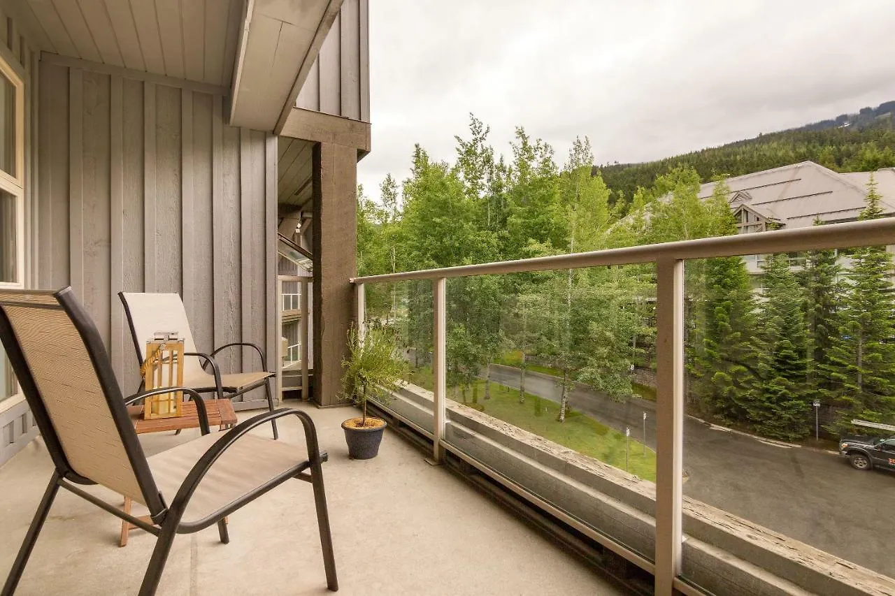Apartment Aspens Mountain Side Resort Whistler Canada
